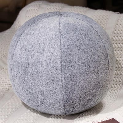 Nordische stijl bolvormig sierkussen ins wind bal pop huisdecoratie pluche bank woonkamer kussen foto rekwisieten 30cm/0.55kg donkergrijze kleur