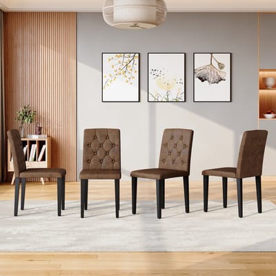 Set van vier eetkamerstoelen in retrobruin met een synthetische stof met velourslook. De ideale keuze voor Europese eetkamers, met zwarte metalen poten voor veelzijdige combinatiemogelijkheden.