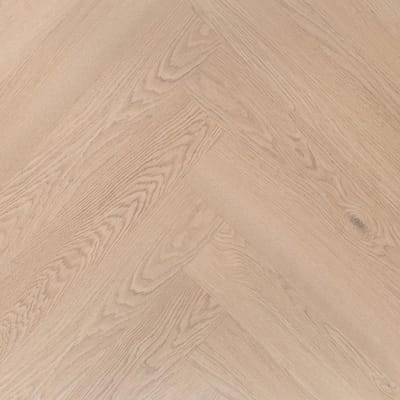 Otium nxt Allure visgraat Dryback pvc – 10701 Allure herringbone Dryback in lichte grijs eik is een verlijmbare PVC visgraatvloer die vakwerk combineert met een hoogwaardige uitstraling.