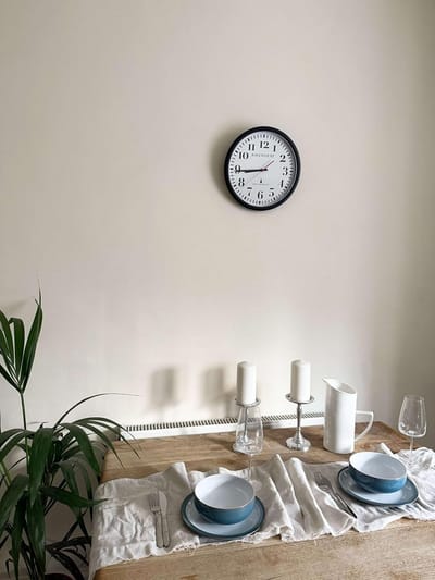 Grote Radiogestuurde Wandklok Zwart 30 cm Met Ultra Bold Wijzerplaat