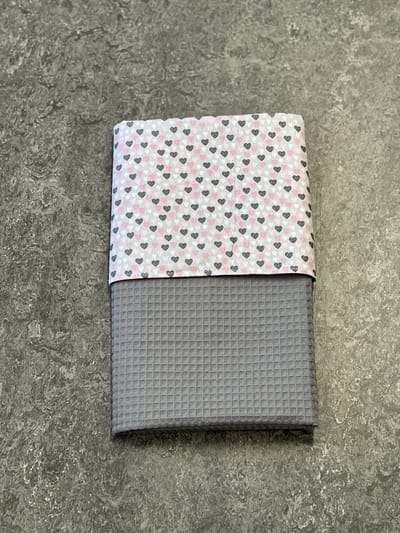 baby deken kinderwagen deken wieg deken antraciet hartjes 60 x 90 cm
