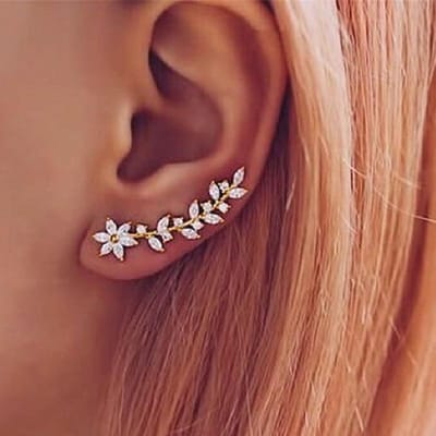 Huitan Esthetische Bloem Oorknopjes Klim Oor Oorbellen Exquise Dames Ooraccessoires met Schitterende CZ Nieuwe Mode Sieraden brown