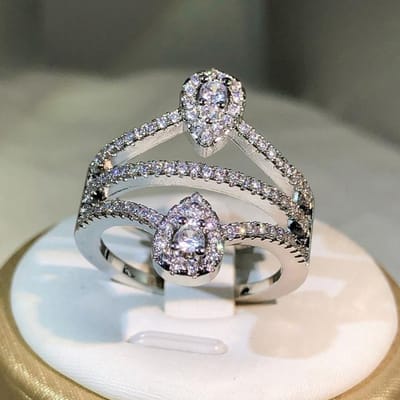 Bague créative symétrique à double goutte d'eau de haute qualité en argent sterling 925 adaptée aux cadeaux de Saint-Valentin pour les couples 10 blanc