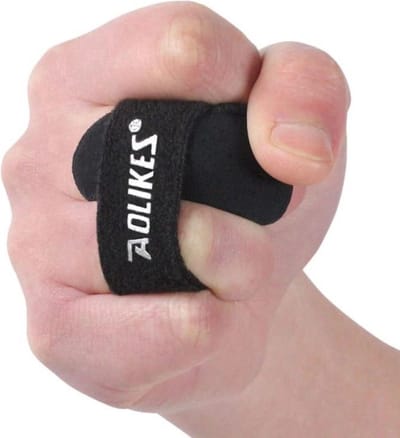 Scoby - Sport Spalk - Vingerondersteuning - Stevige Brace - Support Brace - Maat M - Zwart