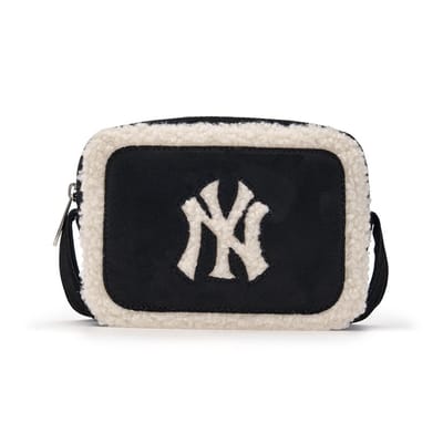 MLB 24FW New York Yankees NY Logo Klassiek Herfst Winter Veelzijdig Lamswol Fleece Klein Vierkant Tasje - Crossbody Tas Unisex tassen Zwart 3ACRS0746-50BKS Black white