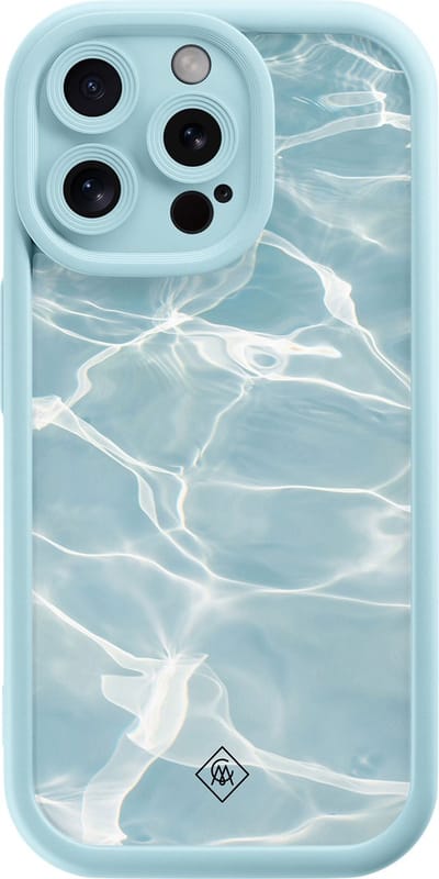 Casimoda® hoesje - Geschikt voor iPhone 15 Pro Max - Aqua Wave - Effen telefoonhoesje met lensbescherming - Siliconen/TPU - Backcover - Blauw