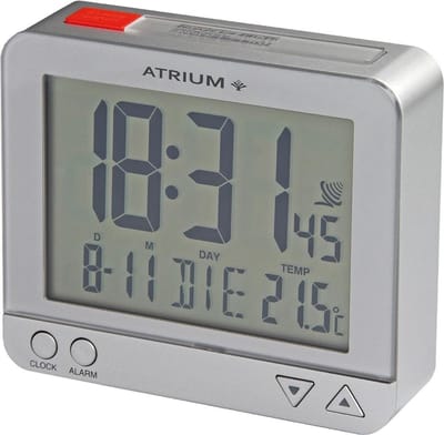 ATRIUM Wekker - Digitaal - Digitale Klok - Wekkers Slaapkamer - Radiogestuurd - Alarm - Zilver - Verlichting - Lichtsensor - Opbouwend alarmsignaal - Snooze - Duidelijk - Reiswekker - Wektijd - Datum - Weekdag - Binnentemperatuur - A760-19
