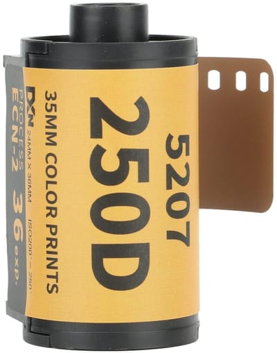 Dailygoods- Kleurenafdrukfilm 35 mm - Hoge verzadiging - Breed belichtingsbereik - Professioneel voor 135 camera's - Fijne korreligheid - Duurzaam materiaal - Filmrol