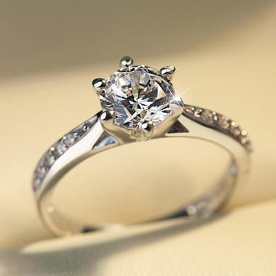 Huitan Eternity Damesring voor Bruiloft Luxe Verlovingsringen Delicaten Vrouwelijke Accessoires Feestcadeau Klassieke Sieraden 10 beige