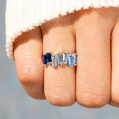 Huitan Mode Geometrische Blauwe Zirkonia Vingerring Dames Chique Verlovingssieraad Trendy Moderne Accessoires voor Huwelijksceremonie 10