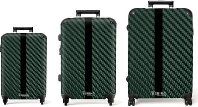 NoBoringSuitcases.com® - Kofferset 3 delig - Koffer lichtgewicht - Groene carbonstructuur met zwarte streep - Reiskoffer set met 4 wielen - Handbagage trolley - Middelgrote rolkoffer - Ruimbagage koffer - Koffers met TSA slot