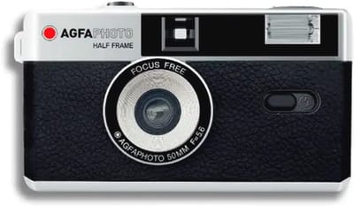Analoge 35mm 1/2 formaat fotocamera zwart