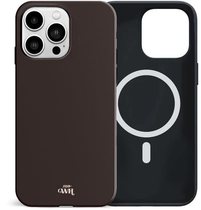 xoxo Wildhearts telefoonhoesje geschikt voor iPhone 15 Pro MagSafe - Hot Chocolate - Magnetische hard case met dubbele beschermlaag - Beschermhoes shockproof case - Hoesje met kleur - Bruin / Donkerbruin