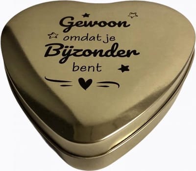 Snoep - Hartjesblik - Gevuld met snoep - Goudkleurig - Opdruk: "Gewoon omdat je bijzonder bent" - Cadeauverpakking met gekleurd lint