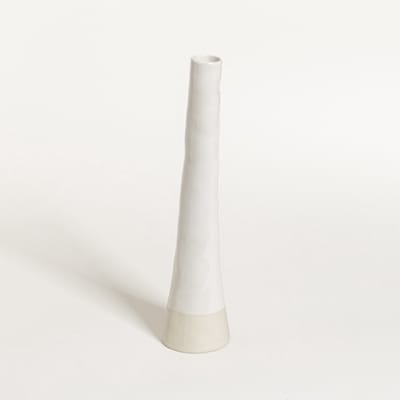 The Table atelier - vaas - Ø 6 * 22,5 cm - keramiek - handgemaakt - wit
