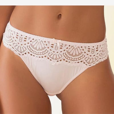 Lascana Aurora Roze string met kant Maat 36/38
