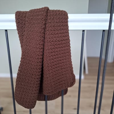 Babydeken gehaakt - babydeken - bruin - Kraamcadeau - wiegdeken - 100x70cm - Unisex - babydeken voor kinderwagen - Babyshower kado - Cadeau - Babydeken