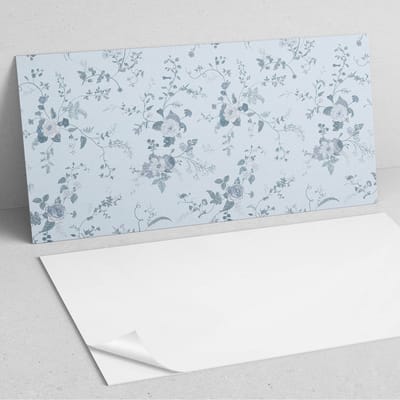 Coloray Wandpanelen Zelfklevend - Bloemenpatroon op de achtergrond PVC Wandpaneel - 100 cm x 50 cm - Blauw Wandbekleding Zelfklevend - 1 stuk - Bloemen en planten Wandpanelen Zelfklevend - Keuken Wandpanelen - Wandpanelen Badkamer