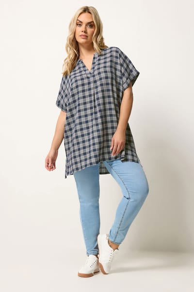 Yours Donkerblauwe Geruite Top Met Plooien Size 44