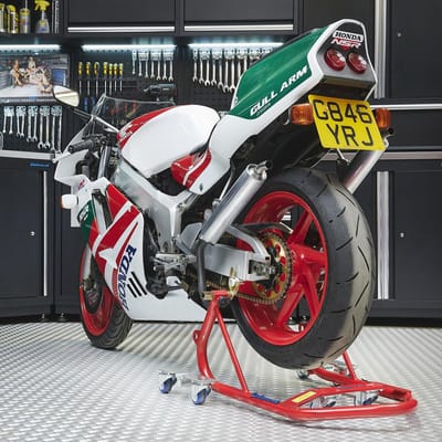 Datona® Paddockmover + Paddockstand - Motorstandaard & Verplaatsingssysteem - Inclusief Spanbanden & Adaptorset - Exclusief Bobbins