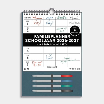 Hobbit - Familieplanner 2026-2027 - A4 (30 x 21.5 cm) - 1 week op 1 pagina - Familiekalender met 4 gekleurde pennen - 4 personen - Wit