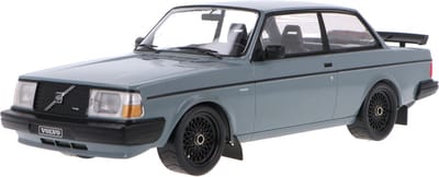 Volvo 240 Turbo 'Custom' 1985 - 1:18 - IXO Models