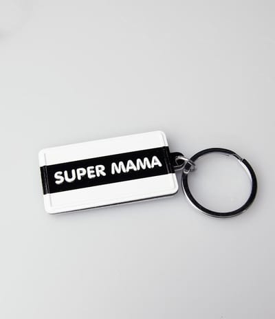 Paper Dreams Sleutelhanger Super Mama 13,5 X 4,5 Cm Zwart/wit