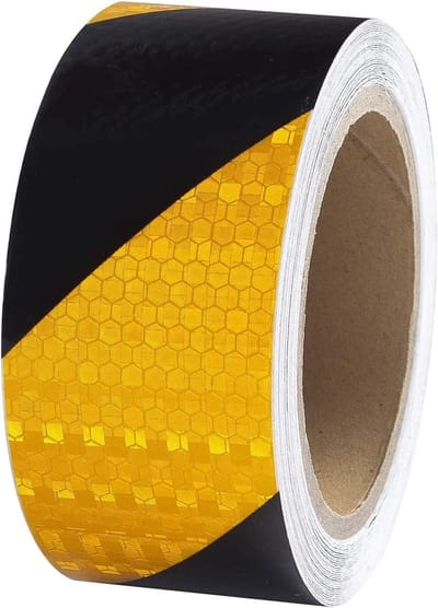 Reflecterende Tape 5 cm x 10 m, Zelfklevend, Geel Zwart, Waterproof, Veiligheidsmarkering, Ideaal voor Weggebruik en Signalisatie
