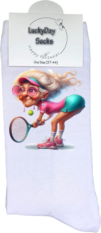 Oma - Opkikker - Grappige sokken - Valentijns cadeau - Verjaardagscadeau - Sint cadeau - Leuke sokken - Tennis - Vrolijke sokken - Cadeautje - Grappig cadeau - Kerst Sokken - Vaderdag - Moederdag - Pensioen cadeau - Sokken maken Happy - 37-44