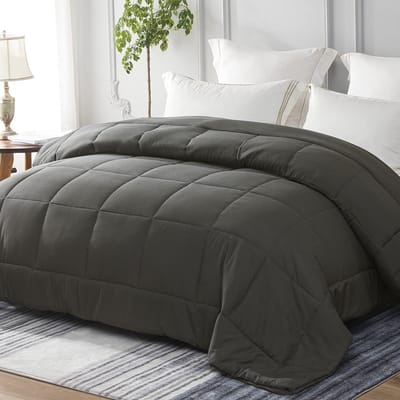 Unyqoos® Ultrazacht en Ademend Vierseizoenen Dekbed voor Optimale Slaapcomfort in Elke Weersomstandigheid 135 x 200 cm