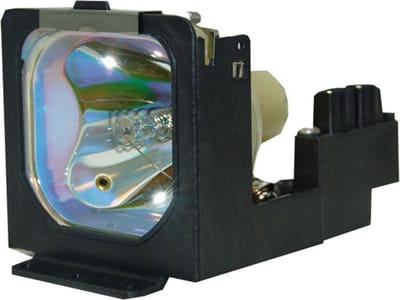 Beamerlamp geschikt voor de EIKI LC-SM2 beamer, lamp code POA-LMP23 / 610-285-2912. Bevat originele UHP lamp, prestaties gelijk aan origineel.
