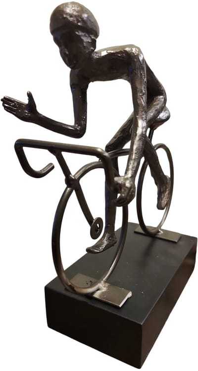 Beeld tour de france high five - Hand uit steken - Wielrenner -21x24x10 cm - Brons Zwart - Polyresin en Metaal