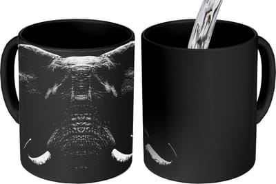 Magische Mok - Foto op Warmte Mokken - Koffiemok - Dieren - Olifant - Portret - Zwart - Wit - Magic Mok - Beker - 350 ML - Theemok