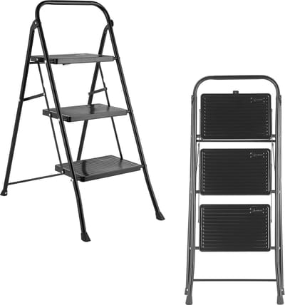 3-Trede Gemakkelijke Bereik Stepladder - Ergonomisch en Lichtgewicht, Sterke Stalen Constructie met Veilige Clip, Antislip Voeten, Opvouwbaar voor Compacte Opslag, Binnen en Buiten Gebruik, Zwart