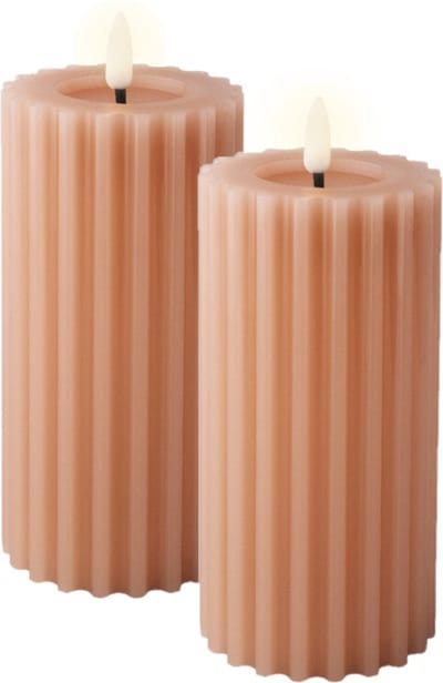 Lumineo Luxe LED kaars/stompkaars - 2x st - lichtroze - ribbel - D7,5 x H17,3 cm - timer
