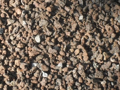 Dailygoods- Lava Rock 25 kg - Planten Granulaat - Tuindecoratie - Dakgroen - Natuursteen - 2-8 mm Granules - Tuinsplit