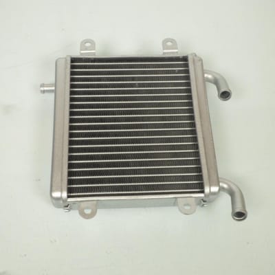 koelradiator p2r voor scooter yamaha 50 aerox voor 2020 nieuw