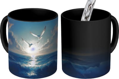 Magische Mok - Foto op Warmte Mokken - Koffiemok - Meeuwen - Zee - Wolken -Blauw - Magic Mok - Beker - 350 ML - Theemok