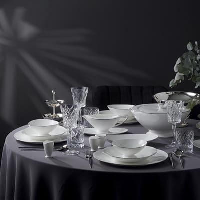 Jumbo Moon Platin - Serviesset 64-delig – 12 Personen – Wit/Zilver – Luxe New Bone Dinerservies met Schalen en Soepterrine