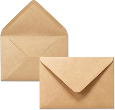 100 enveloppen voor bruiloftsuitnodigingen, kraftpapier, 110 g/m², formaat B6 (18,5 x 13,5 cm), nat lijmen, enveloppen zonder venster, enveloppen voor bruiloft, gekleurde enveloppen, bruin papier