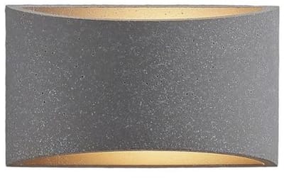 Moderne wandlamp in aluminium en beton voor woon- en eetkamer