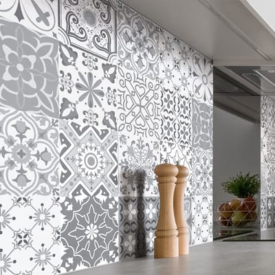 Zelfklevende tegelmuurstickers voor keuken en badkamer - 24 cementtegelstickers in grijstinten, Gythio - 24 stickers, 40x40cm