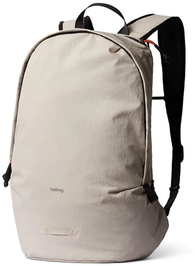 Bellroy Lite Daypack MacBook Air/Neo 13 – 3x Lichter dan Gemiddelde Rugzakken – Meerdere Vakken voor Georganiseerde Opslag – Opvouwbaar en Inpakbaar voor Gemakkelijke Opslag en Transport - Wit