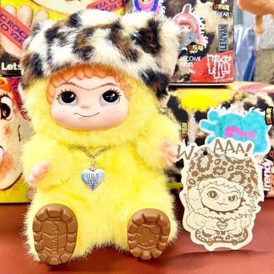 Mooie WAKUKU Collectie: Verrassingsdoos met knuffel, met grappig en trendy design, voor kinderen, meisjes en feestelijke cadeaus