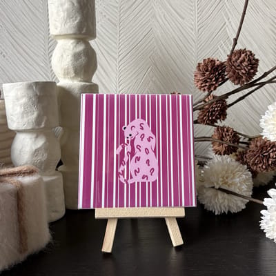 Hartjespost | Tegeltje roze Panter | schoencadeautjes sinterklaas | tegeltjes met tekst | spreuktegel | tegeltjeswijsheden | Christmas | Xmas | kerstmis | decoratie kerst | liefde | love | pink | girl | girly | 11x11