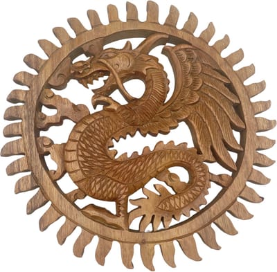 Rond Houten Wandpaneel – Gevleugelde Zon met Draak – Handgesneden Suar Hout – Ø30 cm – Decoratief Wandornament