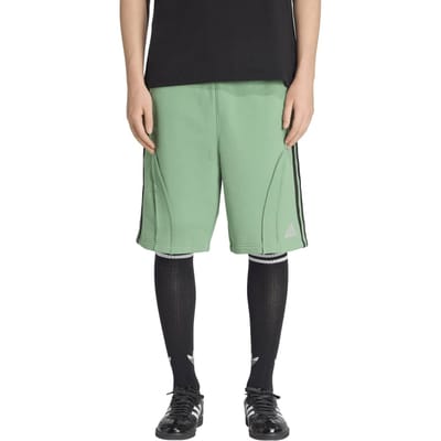 Adidas Unisex Originals Adilenium Season 4 Teamgeist Fleece Shorts  Maat: XL | Korte Broeken Outlet | Unisex | Groen