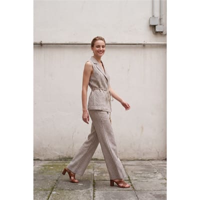 Gestreepte mouwloze top en wijde broek set