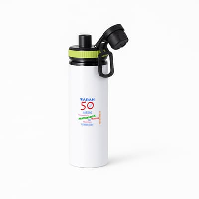 Hacebo® - sarah 50 jaar jong waterfles met draaidop groen - 49+1 - mensen die 50 zijn geworden - 50 jaar Sarah en Abraham cadeau - Jubileum man en vrouw - Verjaardags - Grappige tekst - Jarig - Verjaardag - water fles - 850ML