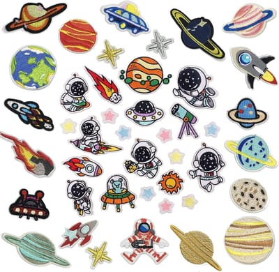 Patches voor Kleding en Accessoires - 43 Stuks Ruimte Thema met Astronaut en Planeten, Ideaal voor Rugzakken en Petten